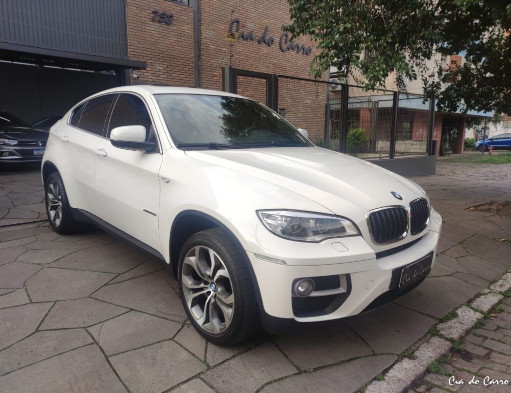 BMW X6 X DRIVE 35i COM APENAS 90.000 KM, 4 PNEUS NOVOS