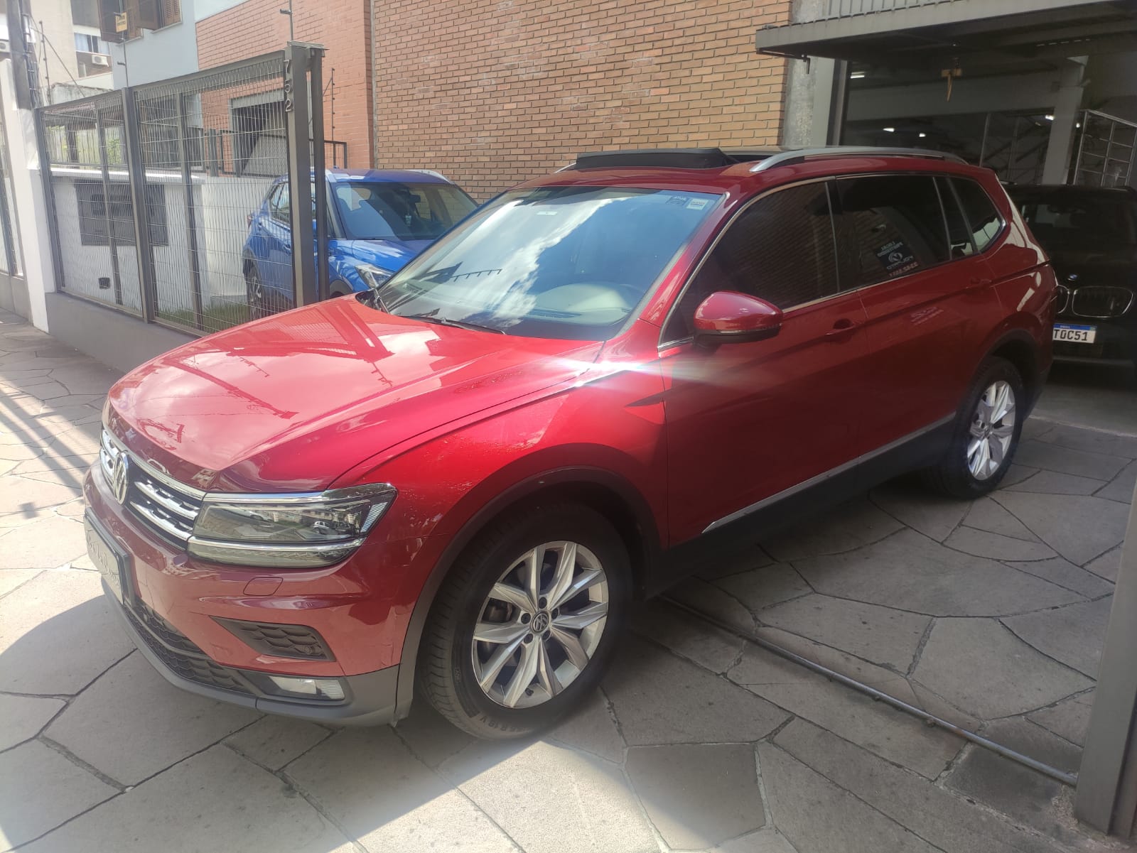 TIGUAN ALLSPACE 250 TSI 2018, 7 LUGARES COM TETO SOLAR Antigos e ...