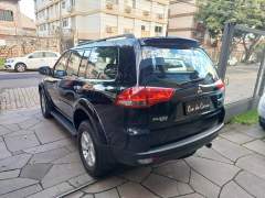 MITSUBISHI PAJERO HD 3.2 4X4 DIESEL CÂMBIO MANUAL REVISADA imagem 5