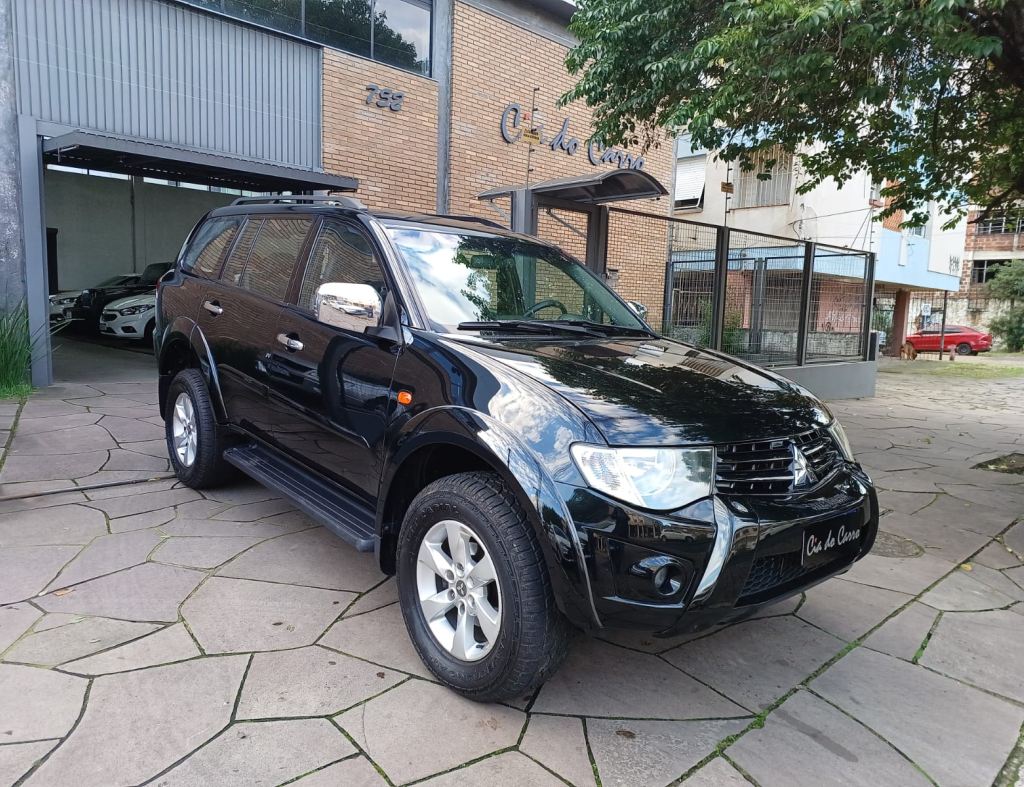 MITSUBISHI PAJERO HD 3.2 4X4 DIESEL CÂMBIO MANUAL REVISADA