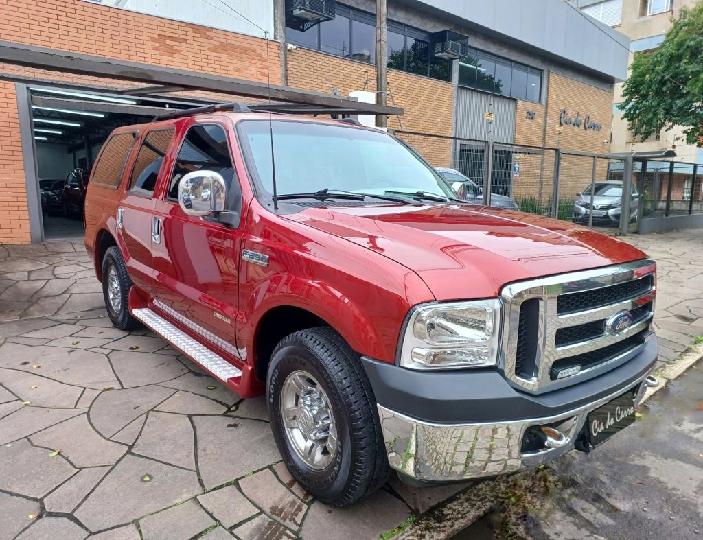 F250 TROPICALVAN PLUS MOTOR 3.9 CUMMINS DIESEL COMPLETA 8 LUGARES