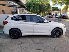 BMW X1 20i MOTORSPORT 2022 COM APENAS 35 MIL KM imagem 8