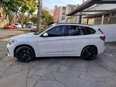 BMW X1 20i MOTORSPORT 2022 COM APENAS 35 MIL KM imagem 4