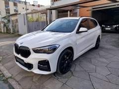 BMW X1 20i MOTORSPORT 2022 COM APENAS 35 MIL KM imagem 3