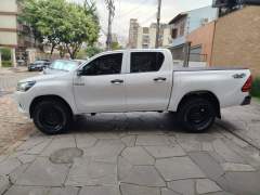 HILUX CD 4X4 MANUAL DIESEL 2.8 2019, ÚNICO DONO imagem 4