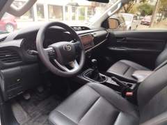 HILUX CD 4X4 MANUAL DIESEL 2.8 2019, ÚNICO DONO imagem 10