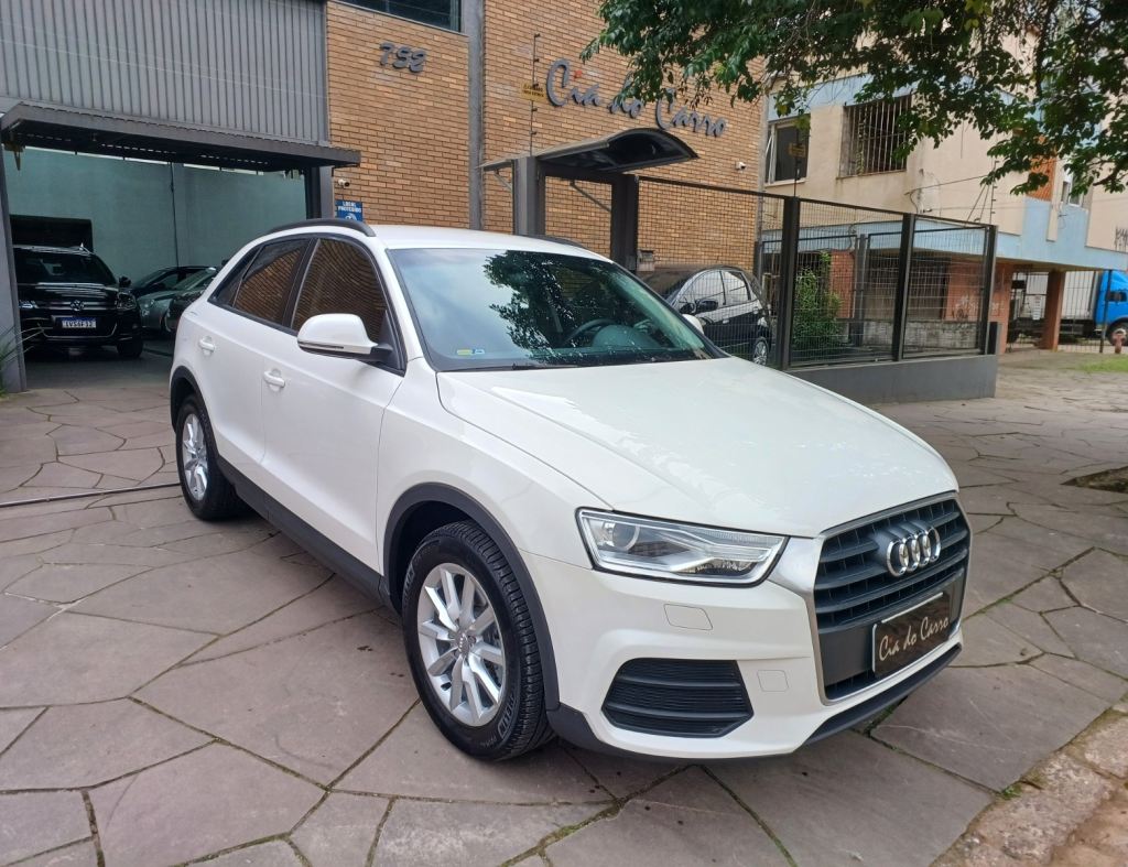 AUDI Q3 1.4 TFSI GASOLINA S-TRONIC ÚNICO DONO REVISÕES NA CONCESSIONÁRIA ANO 2017 COM APENAS 36.000 Km IMPECÁVEL