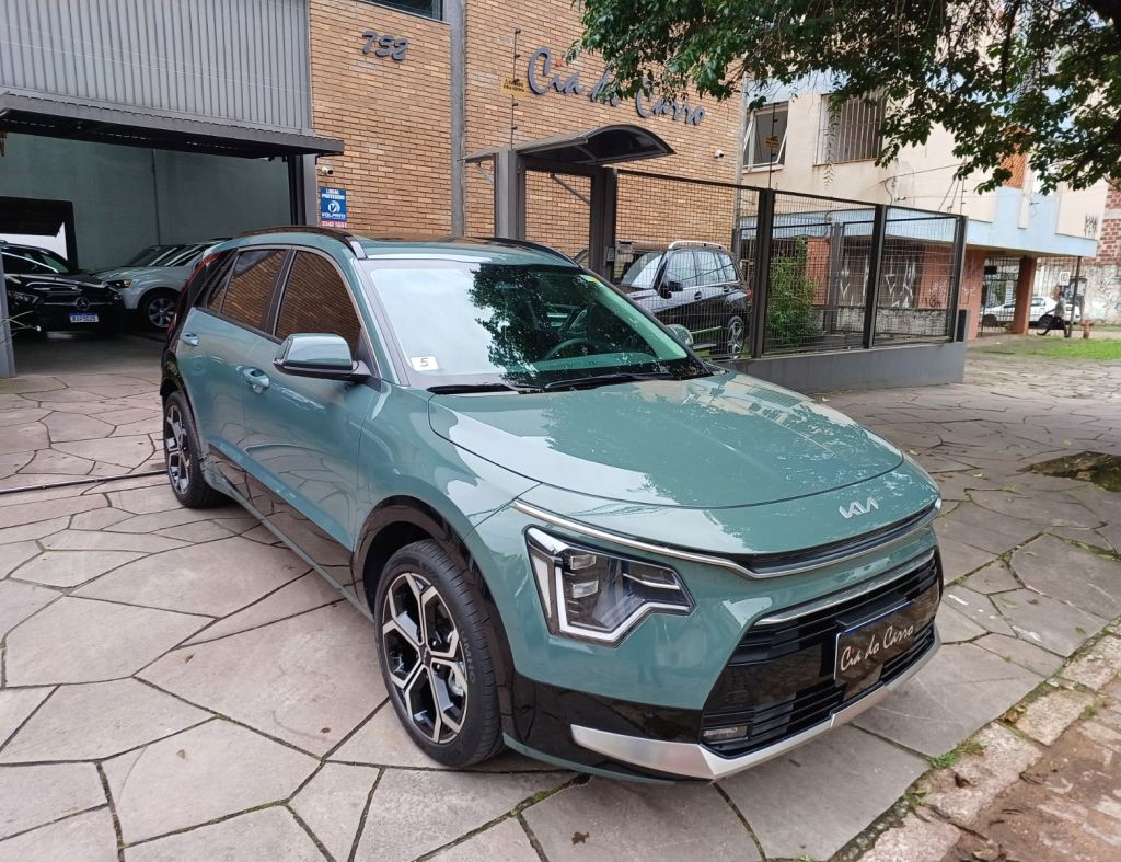 KIA NIRO SX PRESTIGE 1.6 HYBRIDO VERSÃO TOP DE LINHA ÚNICO DONO NA GARANTIA DE FÁBRICA ANO 2023 COM APENAS 17200 Km