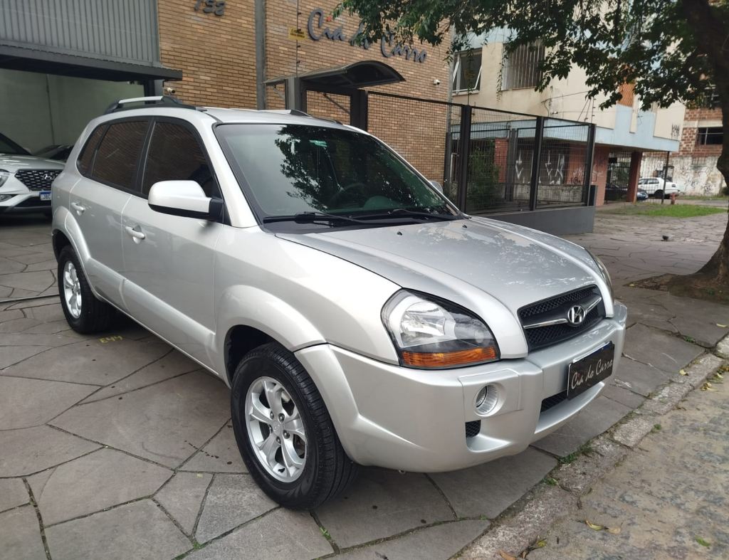 TUCSON GLSB AUTOMÁTICA 2016, COM APENAS 92.000 KM