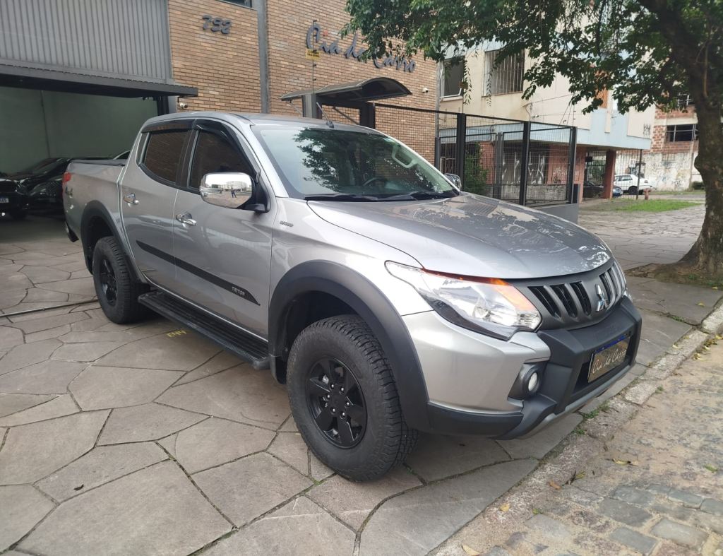 L200 TRITON OUTDOOR 2022, EM ÓTIMO ESTADO