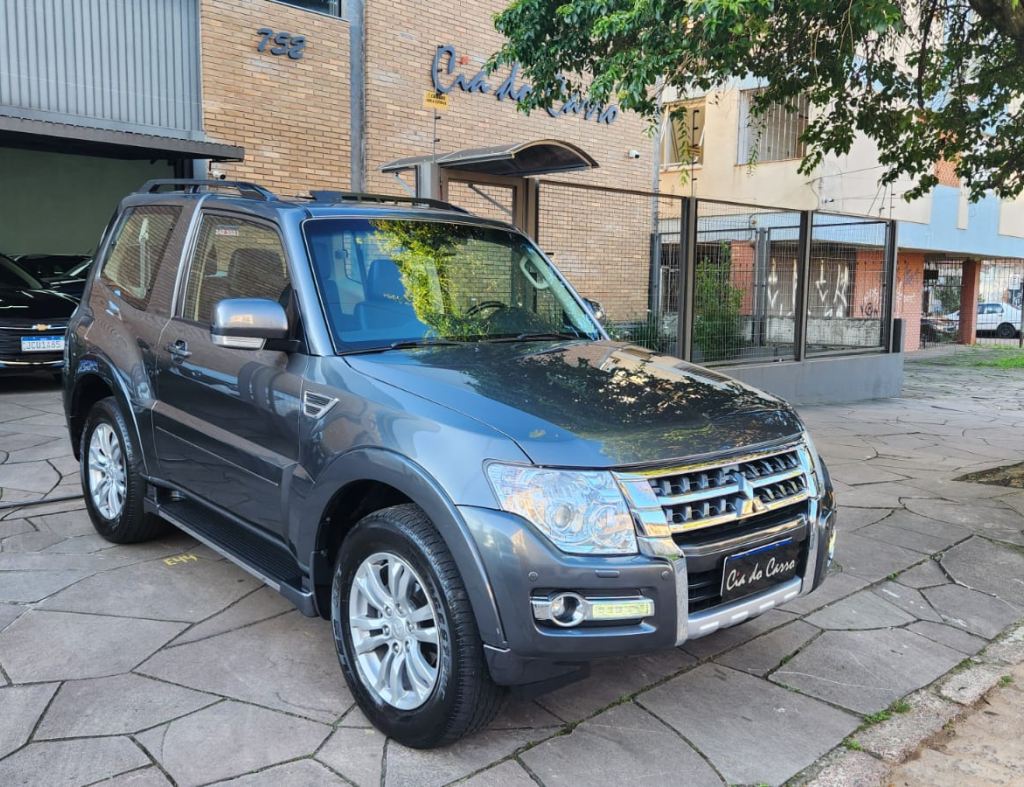 PAJERO FULL 2 PORTAS 3.2 HPE 4X4 AUT. TURBO INTERCOOLER DIESEL