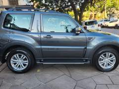 PAJERO FULL 2 PORTAS 3.2 HPE 4X4 AUT. TURBO INTERCOOLER DIESEL imagem 8