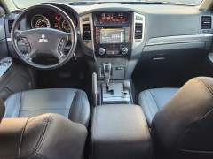 PAJERO FULL 2 PORTAS 3.2 HPE 4X4 AUT. TURBO INTERCOOLER DIESEL imagem 13