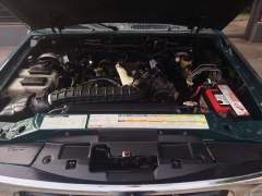 FORD EXPLORER XLT 4X4 1998, EM EXCELENTE ESTADO imagem 12