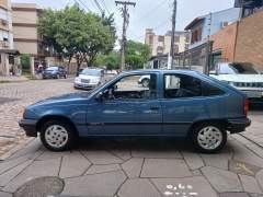 KADETT SL EFI GASOLINA ANO 1992 COM 89.795 Km EM ÓTIMO ESTADO DE CONSERVAÇÃO imagem 4