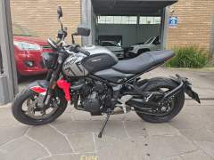 TRIUMPH TRIDENT 660 2024, COM APENAS 2.500 KM imagem 2