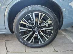 VOLVO XC90 T8 PLUS HÍBRIDA 2023, 7 LUGARES BLINDADA 3A Axxo, COM APENAS 27.000 KM imagem 15