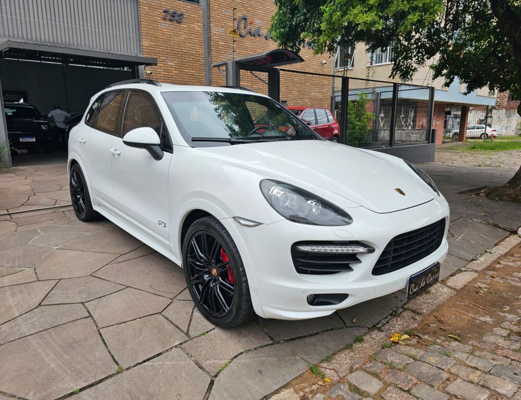 PORSCHE CAYENNE GTS 2013, BLINDADA 3A, COM APENAS 77.000 KM