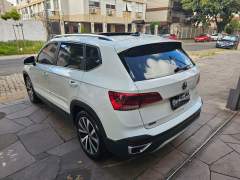 TAOS HIGHLINE 2022, COM TETO SOLAR, APENAS 35.000 KM, ÚNICO DONO imagem 5