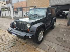 JEEP WRANGLER SPORT 3.8 V6 2010, COM APENAS 107.000 KM EM IMPECÁVEL ESTADO imagem 3