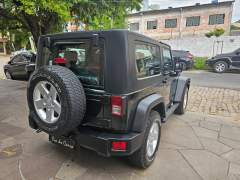 JEEP WRANGLER SPORT 3.8 V6 2010, COM APENAS 107.000 KM EM IMPECÁVEL ESTADO imagem 7