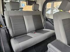 JEEP WRANGLER SPORT 3.8 V6 2010, COM APENAS 107.000 KM EM IMPECÁVEL ESTADO imagem 12