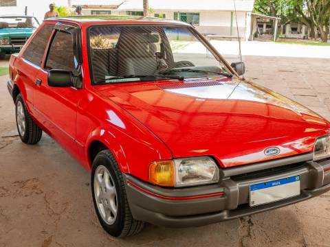 FORD ESCORT HOBBY 1995, COM APENAS 75.000KM