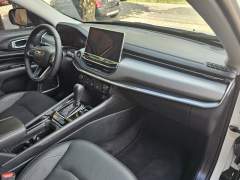 COMPASS LONGITUDE 2025, COM APENAS 18.000KM, NA GARANTIA DE FÁBRICA, R$ 176.990,00 OU R$ 110.000,00 ENTRADA E 29 X R$ 2.310,00 TAXA 0% imagem 10