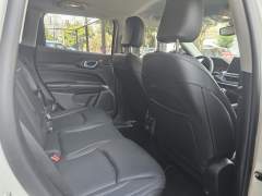 COMPASS LONGITUDE 2025, COM APENAS 18.000KM, NA GARANTIA DE FÁBRICA, R$ 176.990,00 OU R$ 110.000,00 ENTRADA E 29 X R$ 2.310,00 TAXA 0% imagem 13