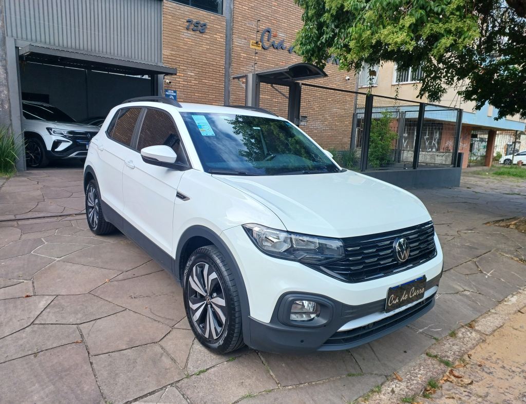 T-CROSS 1.0 200 TSI CONFORTLINE MULTIMÍDIA COM ANDROID AUTO E CARPLAY BANCOS EM COURO ÚNICO DONO  REVISÕES NA CONCESSIONÁRIA NA GARANTIA DE FÁBRICA