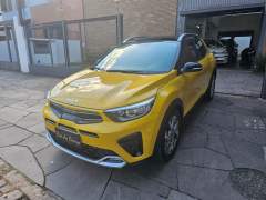 KIA STONIC HYBRID 2022, COM APENAS 33.000 KM, IPVA 2025 PAGO imagem 3