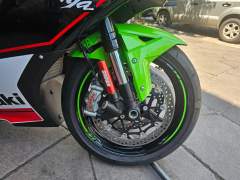 KAWASAKI NINJA ZX10R 2022 COM APENAS 1.930 KM, ÚNICO DONO imagem 4