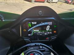 KAWASAKI NINJA ZX10R 2022 COM APENAS 1.930 KM, ÚNICO DONO imagem 7