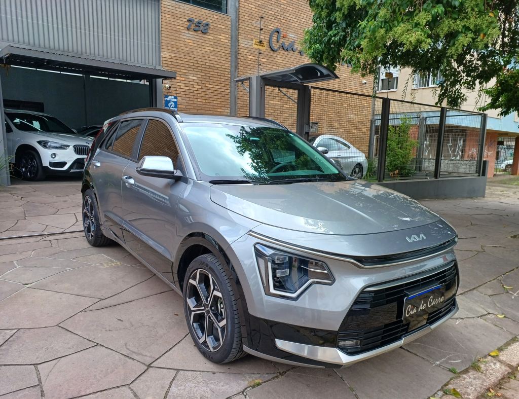 KIA NIRO SX PRESTIGE 1.6 HYBRIDO VERSÃO TOP DE LINHA ÚNICO DONO NA GARANTIA DE FÁBRICA ANO 2024 COM APENAS 17.750 KM
