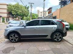 KIA NIRO SX PRESTIGE 1.6 HYBRIDO VERSÃO TOP DE LINHA ÚNICO DONO NA GARANTIA DE FÁBRICA ANO 2024 COM APENAS 17.750 KM imagem 4