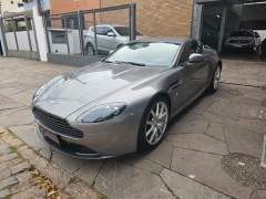 ASTON MARTIN VANTAGE V8 2012, COM APENAS 21.000 KM, IMPECÁVEL ESTADO, IPVA 2025 PAGO imagem 3