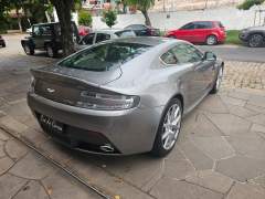 ASTON MARTIN VANTAGE V8 2012, COM APENAS 21.000 KM, IMPECÁVEL ESTADO, IPVA 2025 PAGO imagem 7