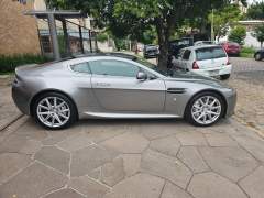 ASTON MARTIN VANTAGE V8 2012, COM APENAS 21.000 KM, IMPECÁVEL ESTADO, IPVA 2025 PAGO imagem 8