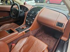 ASTON MARTIN VANTAGE V8 2012, COM APENAS 21.000 KM, IMPECÁVEL ESTADO, IPVA 2025 PAGO imagem 9