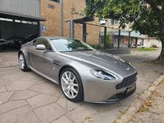 ASTON MARTIN VANTAGE V8 2012, COM APENAS 21.000 KM, IMPECÁVEL ESTADO, IPVA 2025 PAGO imagem 1
