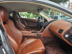ASTON MARTIN VANTAGE V8 2012, COM APENAS 21.000 KM, IMPECÁVEL ESTADO, IPVA 2025 PAGO imagem 11