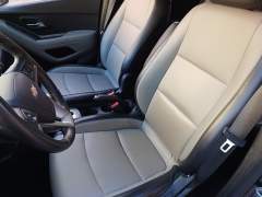 CHEVROLET TRACKER LTZ 1.8 AUTOMÁTICA BANCOS EM COURO PNEUS NOVOS TODA REVISADA ANO 2014 COM APENAS 64.570 KM IPVA 2025 PAGO imagem 12