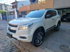 CHEVROLET TRAILBLAZER LTZ 2.8 4X4 TURBO DIESEL AUTOMÁTICA IMPECÁVEL imagem 3