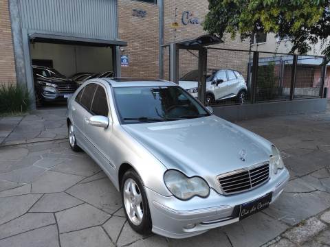 MERCEDES BENZ C 240 AVANTGARD COMPLETA DE FÁBRICA TETO SOLAR HISTÓRICO DE MANUTENÇÃO IMPECÁVEL