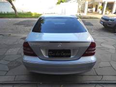 MERCEDES BENZ C 240 AVANTGARD COMPLETA DE FÁBRICA TETO SOLAR HISTÓRICO DE MANUTENÇÃO IMPECÁVEL imagem 6