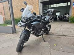 BMW GS850 ADVENTURE PREMIUM TRIPLE BLACK 2023, COM APENAS 4.746 KM imagem 3