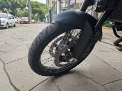 BMW GS850 ADVENTURE PREMIUM TRIPLE BLACK 2023, COM APENAS 4.746 KM imagem 11
