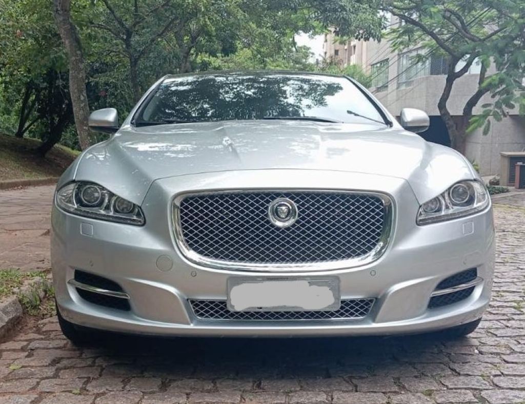 JAGUAR XJ SUPERSPORT 2012, MOTOR 5.0 V8 COM SUPERCHARGED, 510 CV, COM APENAS 32.507 KM, ESTADO DE NOVO, TOTALMENTE REVISADO