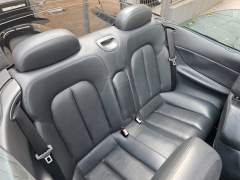 MERCEDES BENZ CLK 320 CABRIOLET AVANTGARDE 1999, SEGUNDO DONO, COM APENAS 120.000 KM imagem 9