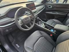 JEEP COMMANDER LONGITUDE 7 LUGARES 2024, COM APENAS 14.000 KM, ÚNICO DONO imagem 9